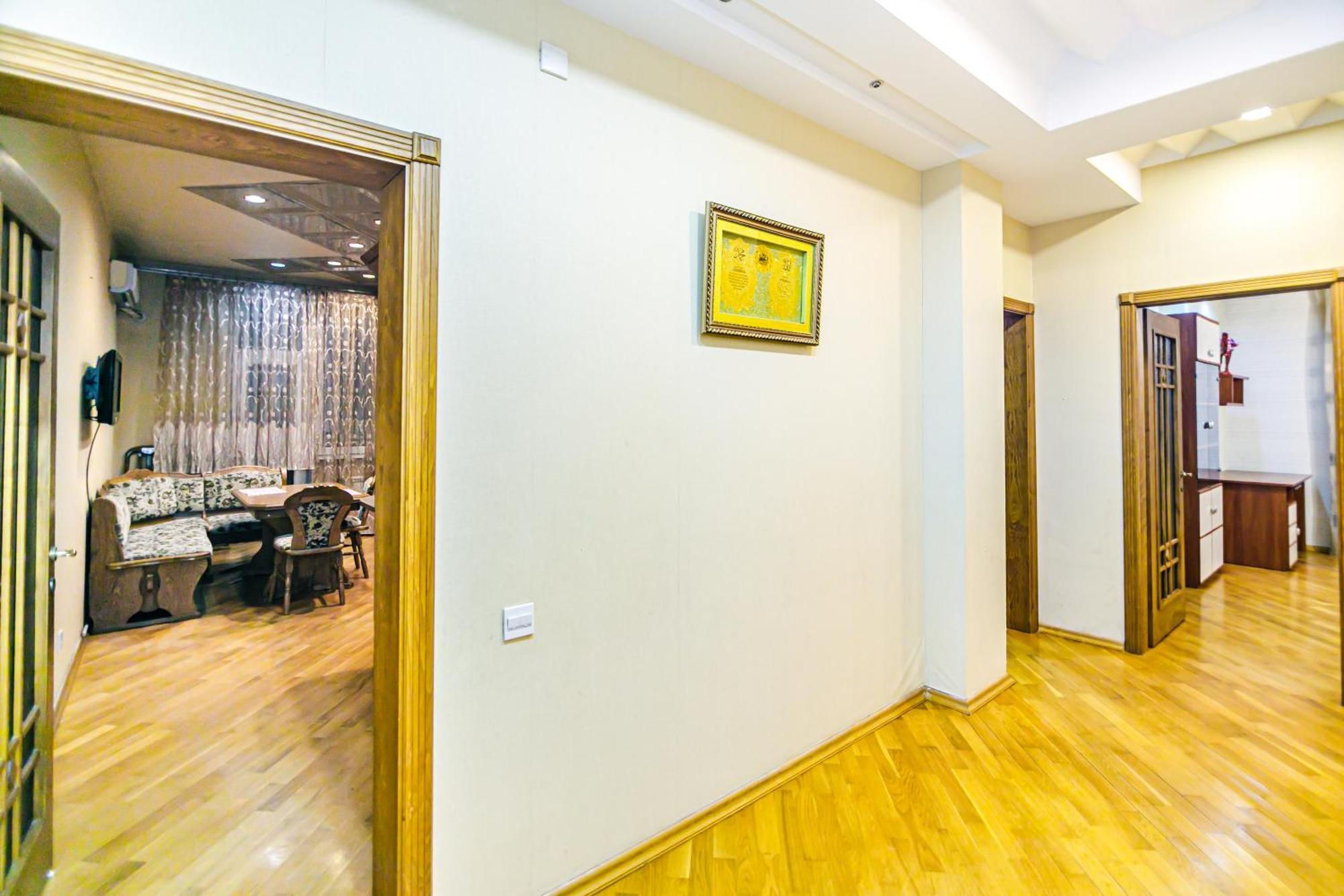 Nizami Apartment By Baku Housing Экстерьер фото