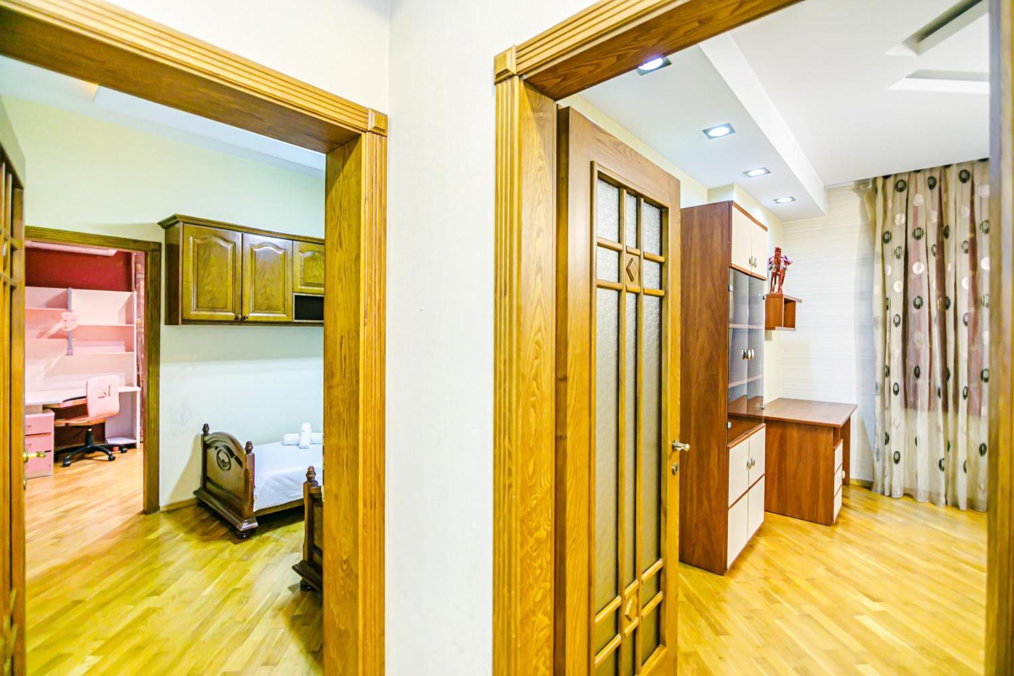 Nizami Apartment By Baku Housing Экстерьер фото