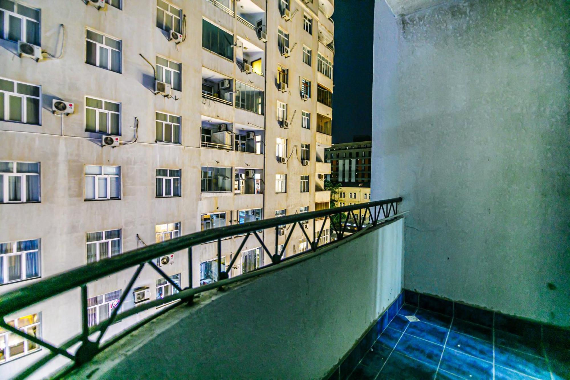 Nizami Apartment By Baku Housing Экстерьер фото